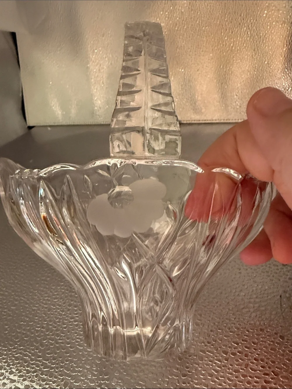 Vintage stunning Princess House Heritage Romance Collection Glass Basket